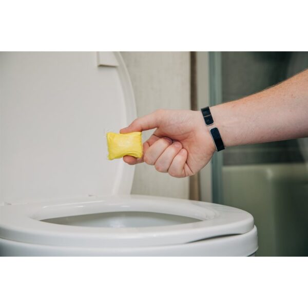 Camco 41570 Lemon Waste Holding Tank Treatment for 40 Gallon Tanks - Image 5