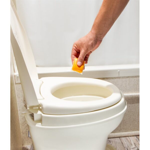 Camco 41189 Orange Waste Holding Tank Treatment for 40 Gallon Tanks - Image 9