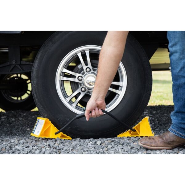 Camco 44470 Wheel Chock - Image 26
