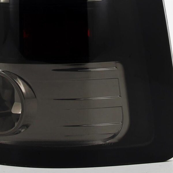 Spec-D Tuning LT-RAM09BBLED-TM Tail Light Assembly - Image 8
