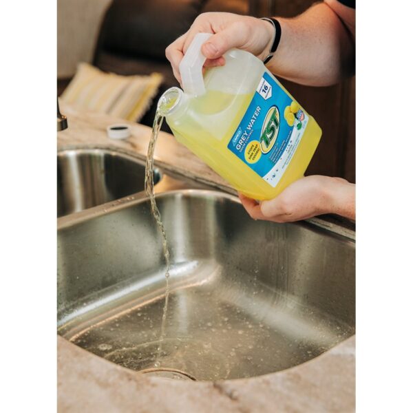 Camco 40256 Lemon Waste Holding Tank Treatment for 40 Gallon Tanks - Image 4